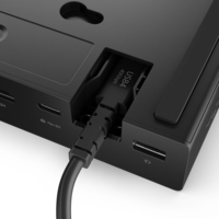 תחנת עגינה Lenovo ThinkPad USB4 Dock 5000 דגם 40BF0135IS בצבע שחור