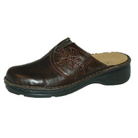 Saga clogs top
