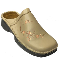 Kimono - Teva Naot Clogs - Women