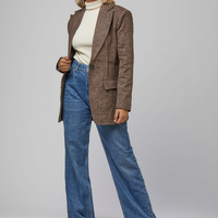 LEO BLAZER