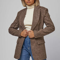 LEO BLAZER