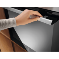 תנור אפייה בנוי אלקטרולוקס 71 ליטר פירוליטי Electrolux EOP6401 - צבע נירוסטה תוצרת גרמניה