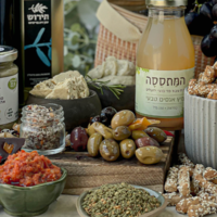 מארז מתנה לחנוכה - טבעוני זה אני !