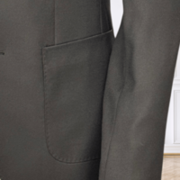 חליפת גברים SKINNY FIT – שחור חלק עם כיסים חיצוניים