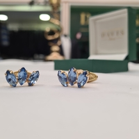 חפת זהב עלים שיבוץ אבנים כחולות