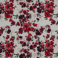 אריג ויסקוזה ECOVERO דפוס רומנטי על רקע לבן חם