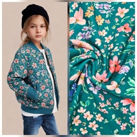 פרנץ טרי דפוס פרחים דיגיטלי על רקע ירוק אוקיינוס