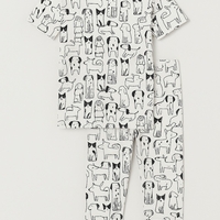 אריג פלנל דפוס כלבים חמודים על רקע אופוייט