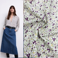 אריג כותנה פרחים קטנים בגווני סגול דגם שרון