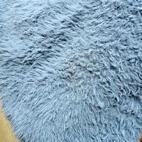 פרווה צבע כחול מעושן שיער בינוני