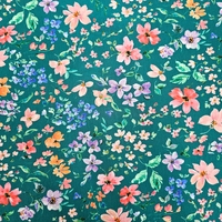 פרנץ טרי דפוס פרחים דיגיטלי על רקע ירוק אוקיינוס