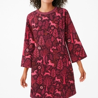 פרנץ טרי דפוס דיגיטלי חיות היער על רקע בורדו