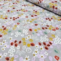 אריג כותנה פרחים בסגנון כפרי על רקע אפור דגם מאי