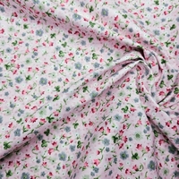 אריג כותנה דפוס פרחים קטנים על רקע ורוד דגם שני