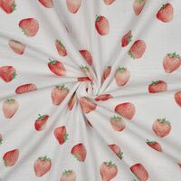 אריג דאבל טטרה דפוס תותים על רקע לבן