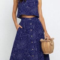 אריג כותנה דפוס פרחי עדן על רקע כחול נרידה הנסן