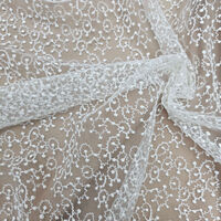 תחרה צבע לבן דוגמה עדינה דגם נטלי