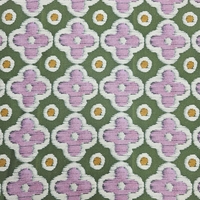 אריג קנבס דפוס פרחים גווני סגול רך וירוק דגם שיר