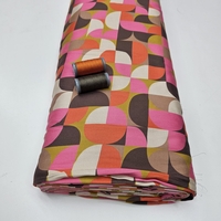 אריג ויסקוזה דפוס גאומטרי גווני ורוד בז חום דגם שרה