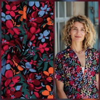 אריג ויסקוזה דפוס פריחה מרהיבה על רקע שחור