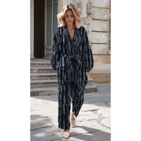 אריג ויסקוזה דפוס אבסטרקטי גווני שחור וכחול מעושן