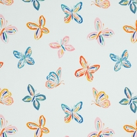 סופטשל דפוס פרפרים דיגיטלי על רקע לבן