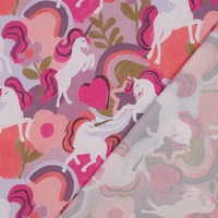 אריג כותנה דפוס דיגיטלי חד קרן בגווני ורוד