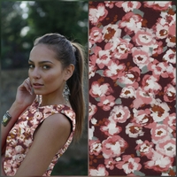 אריג ויסקוזה לייקרה דפוס פרחים על רקע בורדו דגם עומר