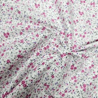 אריג כותנה פרחים קטנים בגווני ורוד דגם שרון