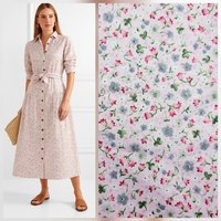 אריג כותנה דפוס פרחים קטנים על רקע ורוד דגם שני