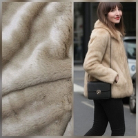 פרווה משי צבע כאמל בהיר דגם סאני