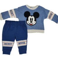 חליפת מכנס DISNEY מיקי תכלת הדפס ראש במרכז כיתוב בברכיים