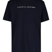 חולצת Tommy Hilfiger קלאסית כחול כהה כיתוב לוגו בחזה