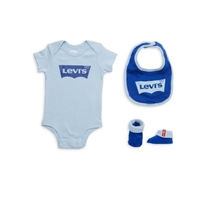מארז לתינוק/ת 3 חלקים Levi's תכלת כחול מידה 6-12 חודשים