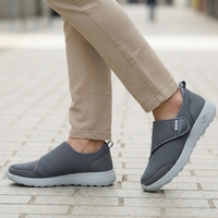 Glove סניקרס לרגליים רחבות ונפוחות לגברים דגם 2025