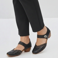 RIEKER בובה פתוחה עיגולים 43753-00