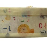 משטח מתקפל לתינוקות