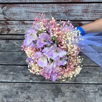 Daisy bridal bouquet