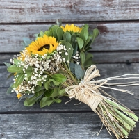 Madeleine bridal bouquet