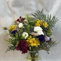 Autumn flower bouquet