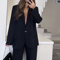 חליפת כפתור יהלום - שחור