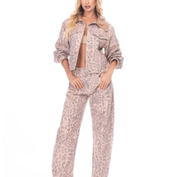 מכנס ג׳ינס הדפס מנומר