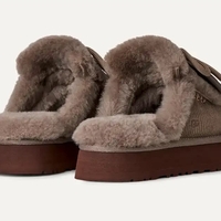 Disquette heritage -אפור חאקי - UGG