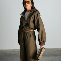 חליפת אסטל- ירוק זית