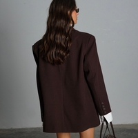 חליפת אנדטה - חום