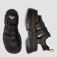 Dr. Martens Mattison 3s