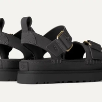 גולדנסטאר וילה - שחור