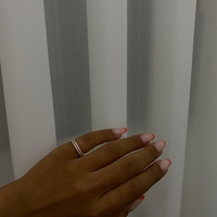 טבעת זרת כסף 925 בציפוי רוז גולד - פס זרקונים