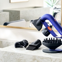 Dyson Supersonic r™ Professional מייבש שיער HD18