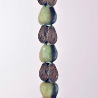 THE APPLE - ISAAC KAHN